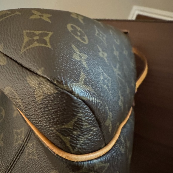 💯 authentic Louis Vuitton totally mm - Picture 6 of 15